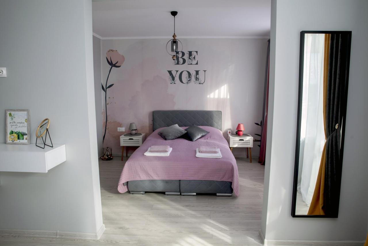 Stadium Apartments Велико Търново Екстериор снимка