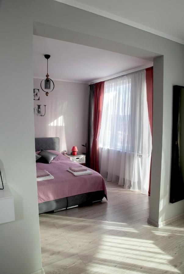Stadium Apartments Велико Търново Екстериор снимка