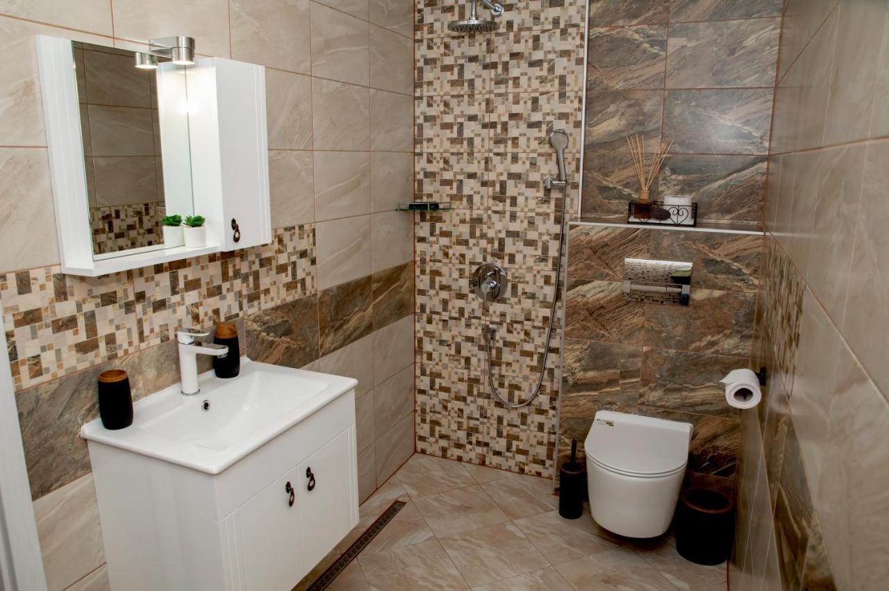 Stadium Apartments Велико Търново Екстериор снимка